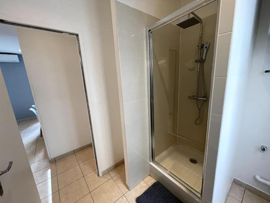Appartement T2 Pour 3 Personnes マルセイユ エクステリア 写真