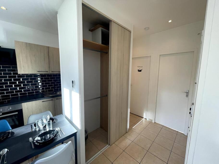 Appartement T2 Pour 3 Personnes マルセイユ エクステリア 写真
